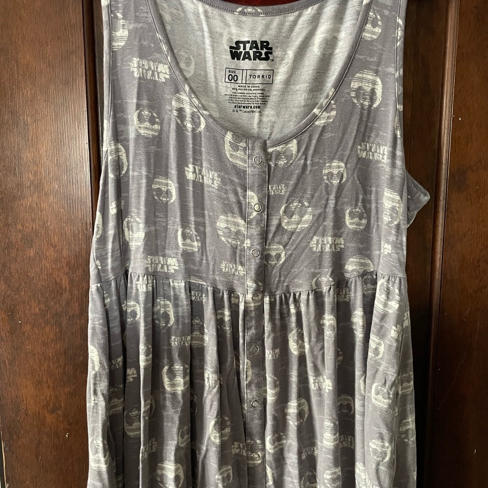 Star Wars Gray Sleeveless Women's Top